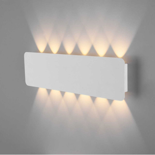 
                    Настенный светодиодный светильник Elektrostandard Angle 40139/1 Led белый a055777        
    