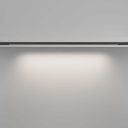 
                    Трековый светильник Maytoni Technical Basis TR190-1-15W4K-B        
    