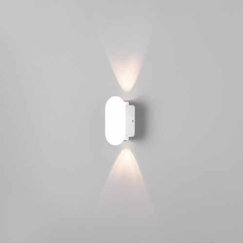 
                    Уличный настенный светодиодный светильник Elektrostandard Mini Light 35153/D белый a060880        
    