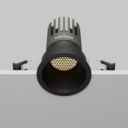
                    Встраиваемый светильник Maytoni Technical DL118-15W-3K-B        
    