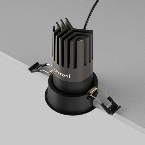 
                    Встраиваемый светильник Maytoni Technical DL118-15W-3K-B        
    