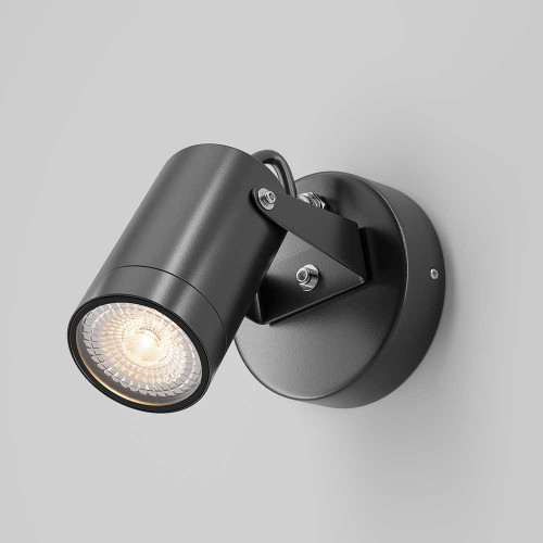 
                    Настенный светильник Maytoni Scope O025WL-01B        
    