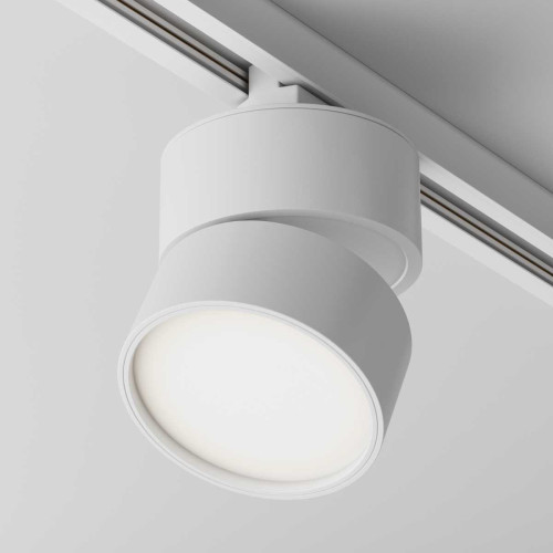 
                    Трековый светильник Maytoni Technical TR007-1-12W3K-W-1        
    