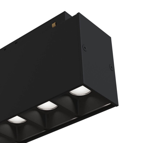 
                    Трековый светодиодный светильник для магнитного шинопровода Maytoni Track lamps TR014-2-10W4K-B        
    