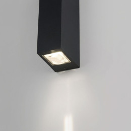 Уличный настенный светодиодный светильник Elektrostandard Blaze 35136/W черный a057050