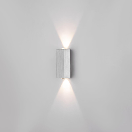 
                    Настенный светодиодный светильник Elektrostandard Petite LED 40110/LED сталь a056601        
    