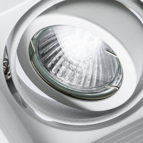 
                    Встраиваемый светильник Arte Lamp A6661PL-1WH        
    