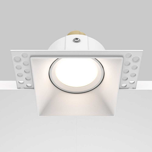 
                    Встраиваемый светильник Maytoni Technical Dot DL042-01-SQ-W         
    
