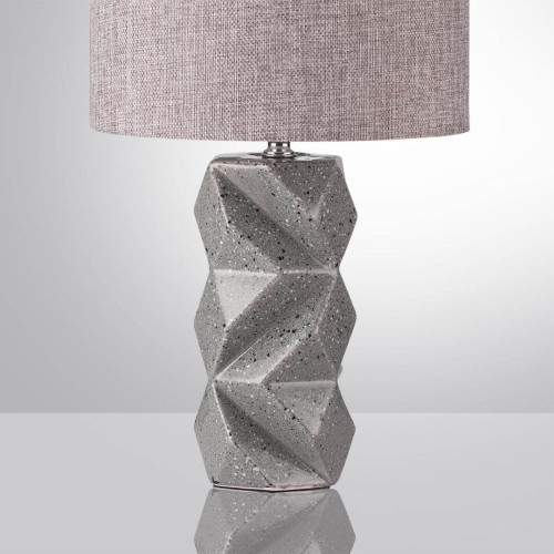 
                    Настольная лампа Lumion Moderni Beina 8136/1T        
    