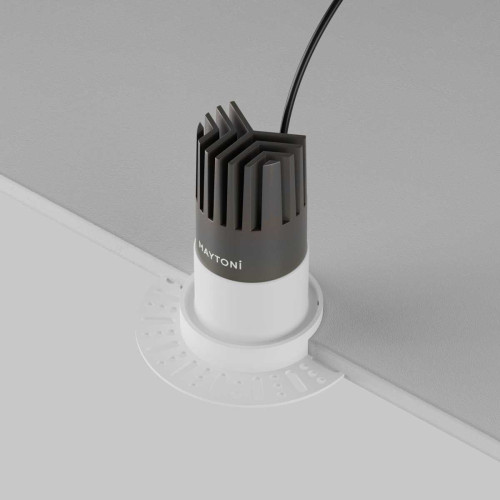 
                    Встраиваемый светильник Maytoni Technical Downlight Dip DL120-10W-3K-TRS-W        
    