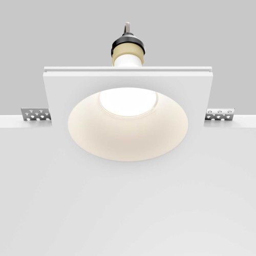 
                    Встраиваемый светильник Maytoni Technical Downlight Gyps Modern DL129-GU10-01-W        
    