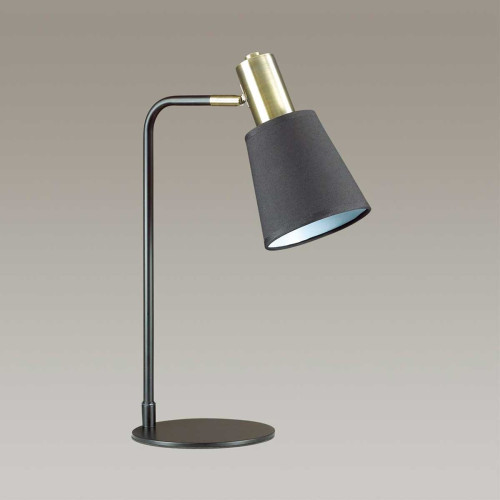 
                    Настольная лампа Lumion Moderni Marcus 3638/1T        
    
