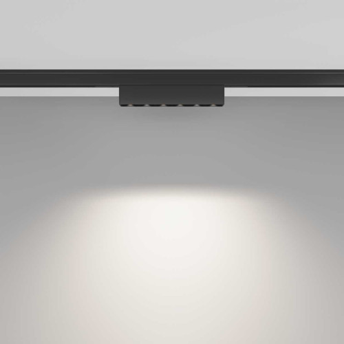 
                    Трековый светильник Maytoni Technical Points TR193-1-5W4K-M-B        
    