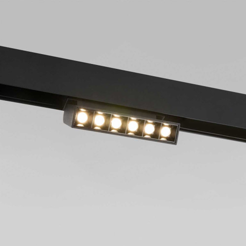 
                    Трековый светодиодный светильник Elektrostandard Slim Magnetic 85009/01 a057197        
    