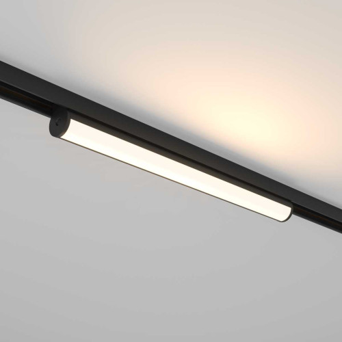 
                    Трековый светильник Maytoni Technical TR183-1-12WTW-B        
    