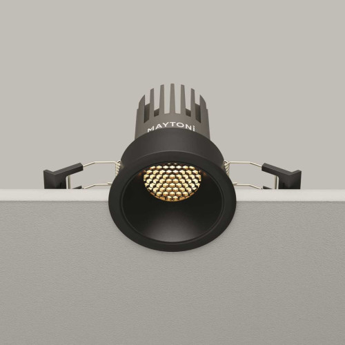 
                    Встраиваемый светильник Maytoni Technical Downlight Dip DL115-10W-3K-B        
    