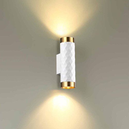 
                    Настенный светильник Odeon Light Hightech Ad astrum 4286/2W        
    