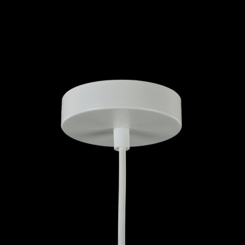 
                                            Подвесной светильник Maytoni Louvre MOD199-PL-03-W                    
                