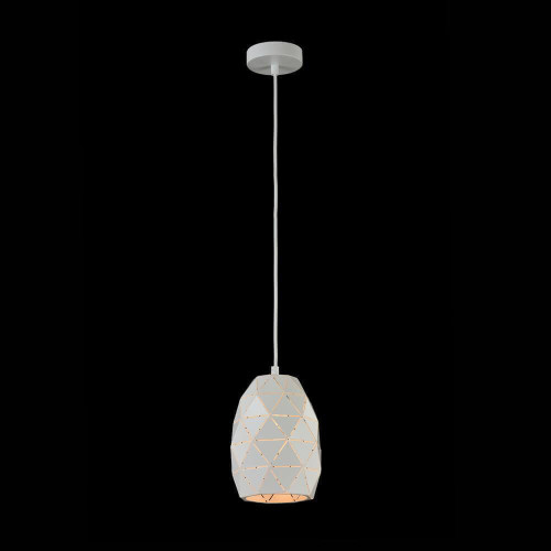 
                                            Подвесной светильник Maytoni Louvre MOD199-PL-03-W                    
                